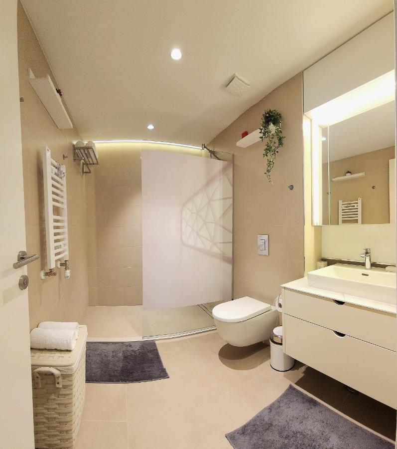 Belgrade Waterfront 16Th Fl Lux Apt. W/ City View Εξωτερικό φωτογραφία